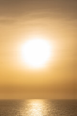 Beautiful photo of the sea - beautiful golden sun