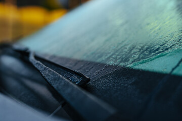 Car wipers with water condensation in the morning - obrazy, fototapety, plakaty
