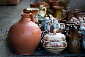 pots in the market