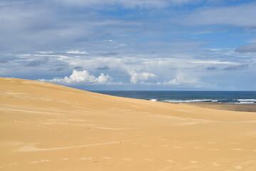 Fototapeta na wymiar Walk through the sand dunes to Tin City