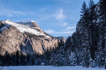 A winter landscape in Yosemite valley, just before sunset.
