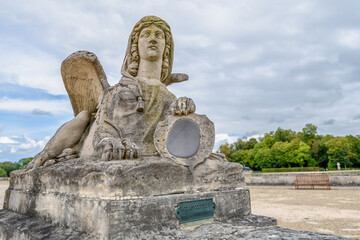 Fototapeta na wymiar Statue du château de Chantilly