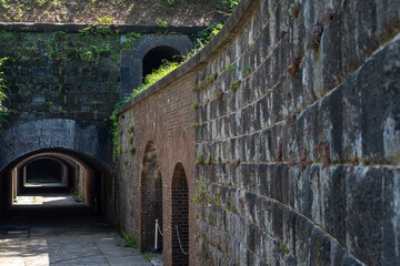 日本軍施設　煉瓦造り　砲台跡