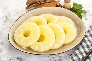 Sweet Canned pineapple in the bowl