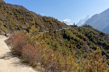 The Himalayan EBC trekking course is visited by many people from all over the world