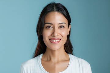 Obraz premium Women's skincare solutions that combine genetics with traditional methods provide effective rejuvenation and visual contrast in life stage portraits.
