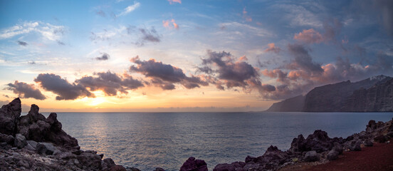 Teneriffa, Spanien: Sonnenuntergang an den Los Gigantes