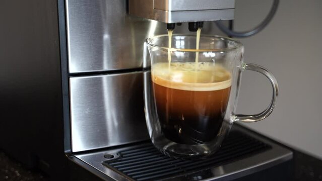 coffee, brewing coffee, americano, foam, foam, coffee foam, appetizing, espresso, coffee lover, cup, cup of coffee, invigorating, grains, arabica, roasted, brown, aromatic, morning, tasty, strong, cho