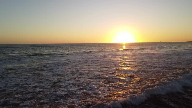 disfrutando el atardecer