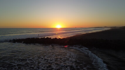 disfrutando el atardecer