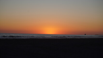 disfrutando el atardecer