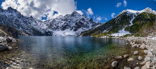 Tatry - panorama Morskie Oko wiosana © Ola i Eryk