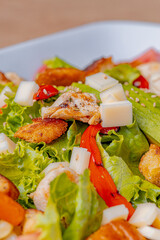 Classic salad of fresh vegetables, bathed in our delicious vinaigrette