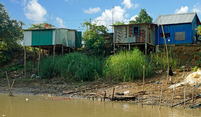 village at tonle sap river shore