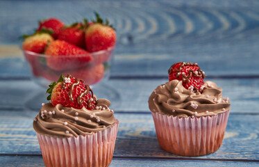 cupcakes with frosting