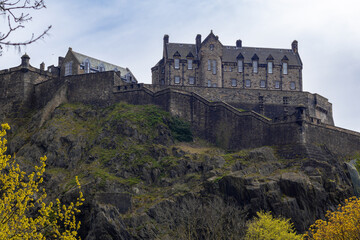 Fototapeta na wymiar Edinburgh Castle Scotland - Princes Gardens