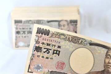 日本円