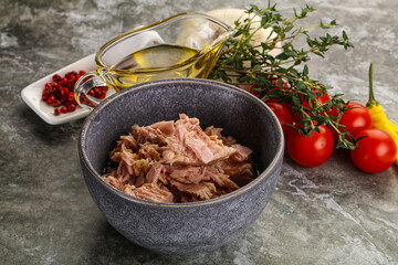 Canned tuna fillet for salad