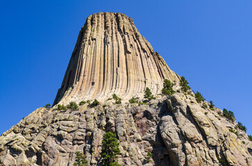 Devils Tower National Monument, Butte in Wyoming - obrazy, fototapety, plakaty