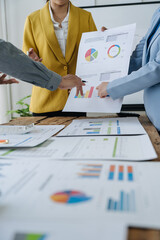 Investment analysts explain the situation in the market and the economy while providing strategic...