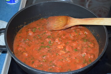 tomato sauce with surimi