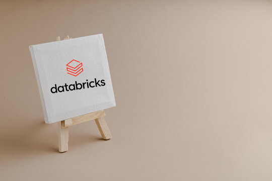 Databricks Database Stock Image รูปภาพDatabricks – เลือกดูภาพถ่ายสต็อก เวกเตอร์ และวิดีโอ155 | Adobe Stock