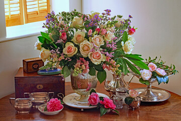 Still life of vase of flowers on a table 