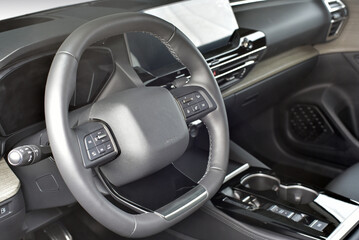 Steering wheel in the new car - 800215475