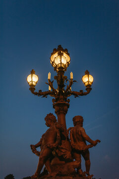 Street lamp in Paris
