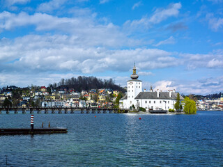 Fototapeta premium Gmunden Schloss Ort or Schloss Orth in the Traunsee lake in Gmunden city.