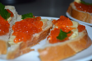 sandwich with caviar