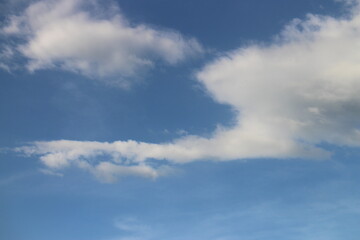 Fototapeta premium blue sky background with tiny clouds