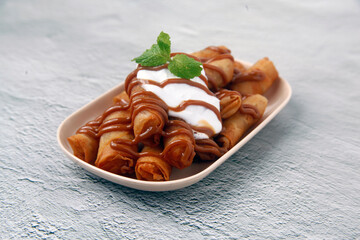 Freshly made Filipino dessert called Turon