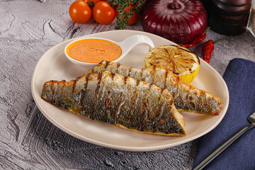 Grilled seabass fillet with lemon
