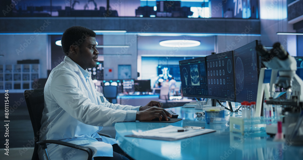 Poster black male neuroscientist using desktop computer to analyze mri scans of brain in medical research c