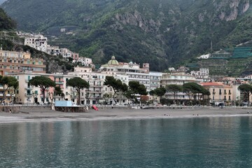 Maiori - Scorcio del lungomare Amendola dal molo