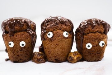 Chocolate Muffins with Googly Eyes - Halloween frankenstein
