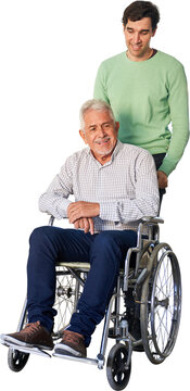 Zufriedener Senior im Rollstuhl betreut vom Sohn