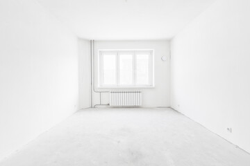 Fototapeta premium interior of the apartment without decoration in gray colors. rough finish