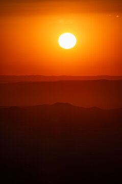 Usa, New Mexico, Santa Fe, Sunset above Sangre De Cristo Mountains