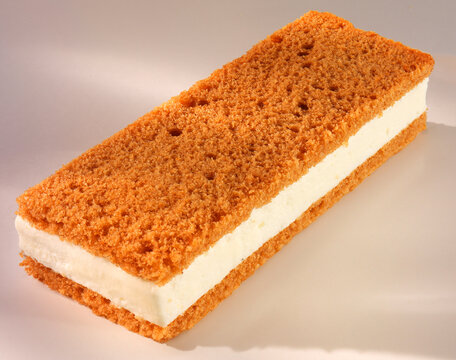 Riegel, Milchschnitte, Energieriegel, Nahrungserg&auml;nzungsmittel, s&uuml;ss,