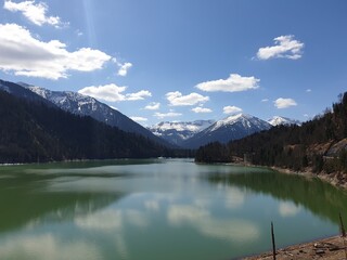 Fototapeta na wymiar lake, mountain, water, nature, sky, snow, glacier, river, wilderness, calm, contemplation
