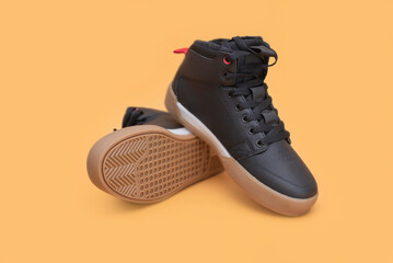 Modern men's shoes with flat sole and insulated inside, youth shoes for cool season, waterproof