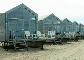 Strandhäuser direkt am Nordseestrand in Julianadorp Aan Zee