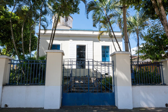Encanto na Esquina- Casa na Interse&ccedil;&atilde;o da Rua Benedito Lisboa com Rua Geraldo e Pires, Porto Feliz, SP, Brasil