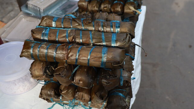 Lupis or lopis is a traditional Indonesian sweet cake made from sticky rice