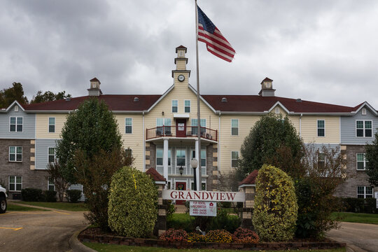 Grandview apartments rental office in Jasper, Arkansas
