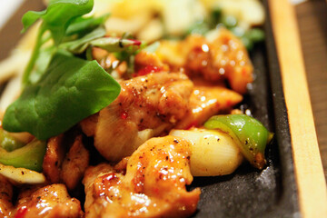 구운마늘과 고기