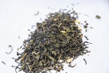 乾燥した上質な紅茶の葉、茶葉
