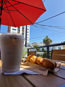 croissant and coffee